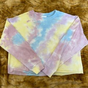 Colsie Tie Dye Crop Sweatshirt